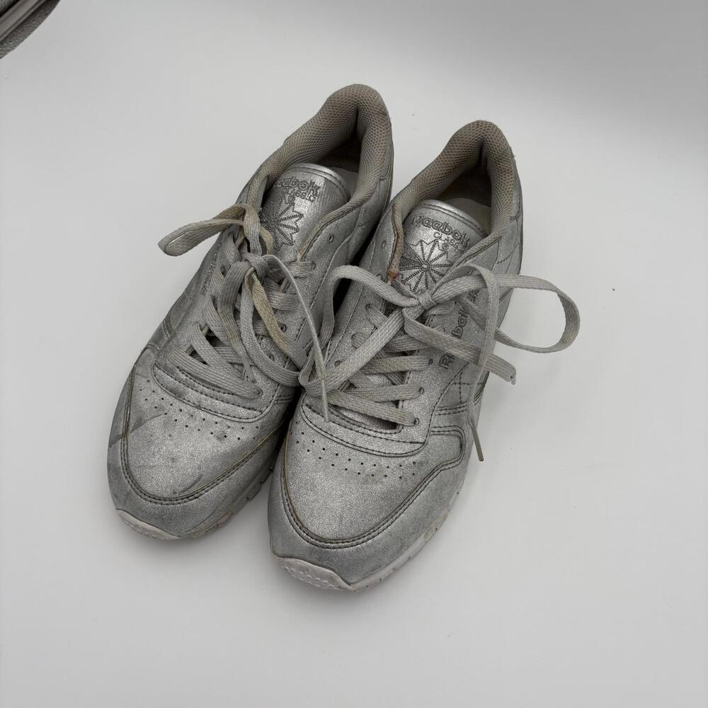 Reebok Shoes Womens 7.5 Classic Casual Sneakers Silver Leather Lace Up BD5757